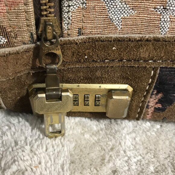 Vtg French Luggage Co Tapestry Brown Suede Luggage Set Countryside with Unicorn - Picture 8 of 16